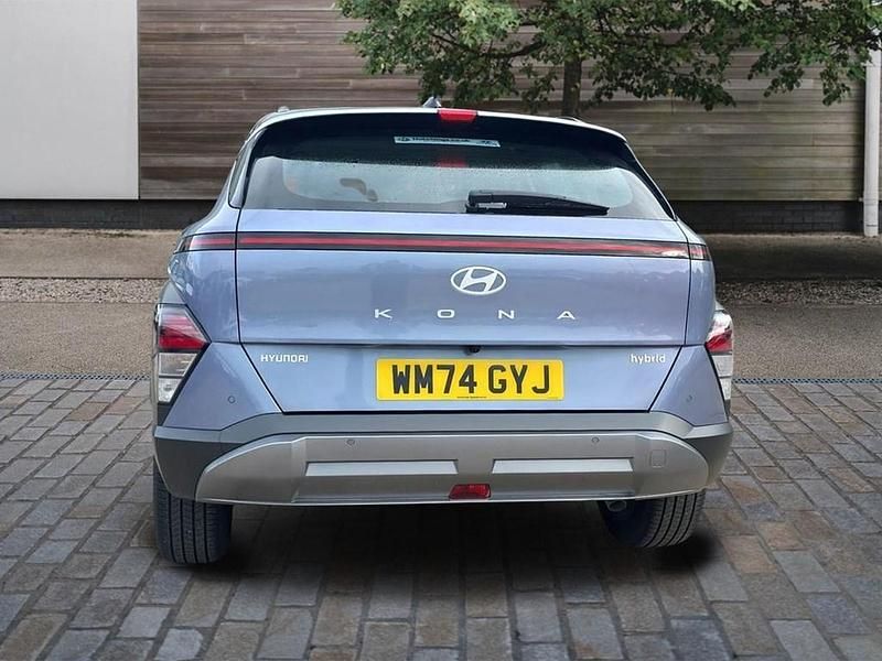 Second-hand Hyundai Kona Advanced 129 CP (94 kW) 2025 Albastru SUV