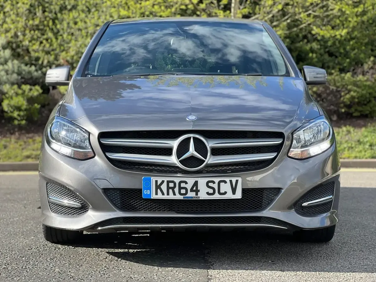 Used Mercedes B180 SE 2015 Grey Hatchback