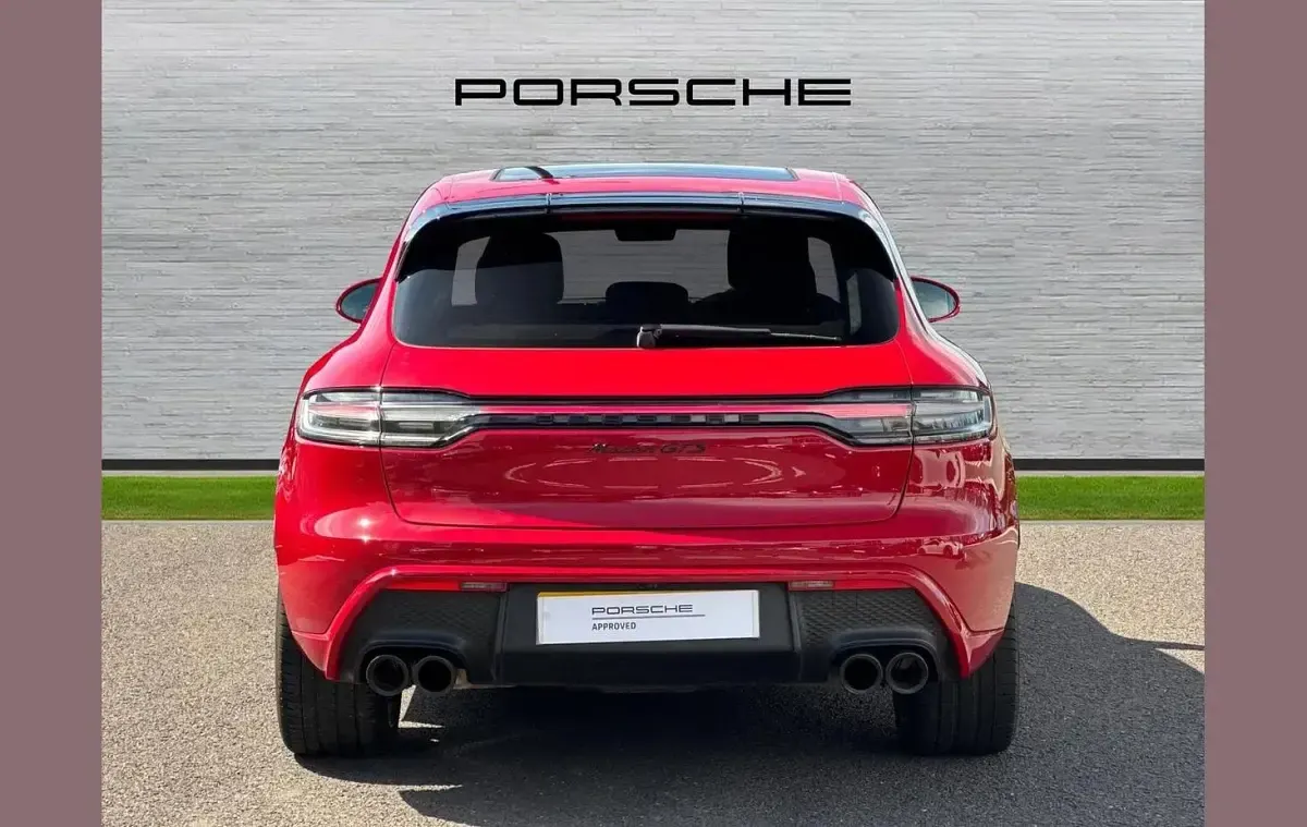 Used Porsche Macan GTS 440 HP (323 kW) 2022 Red SUV