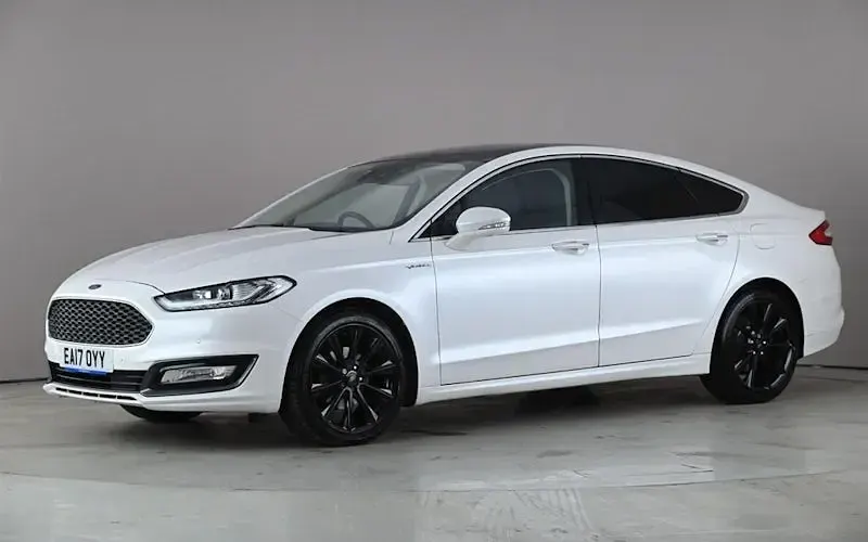 Używany Ford Mondeo Vignale 179 KM (131 kW) 2019 Hatchback