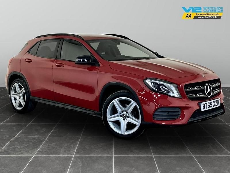 Red Used 2019 Mercedes GLA200 AMG line SUV | £10,895 (Fair price) - Image 1/2