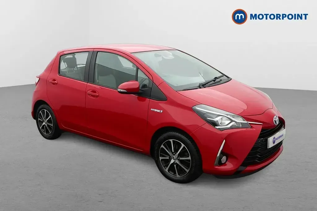 Used Toyota Yaris Hybrid 101 HP (74 kW) 2019 Hatchback