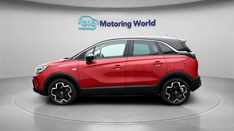 Used Vauxhall Crossland Ultimate 129 HP (94 kW) 2022 Red SUV
