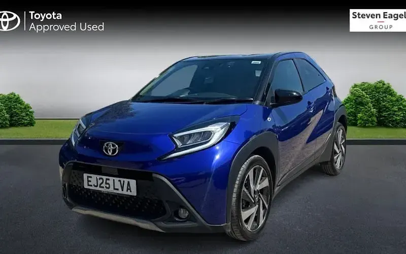 Used Toyota Aygo X 72 HP (52 kW) 2025 Blue SUV