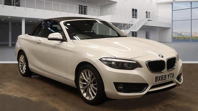 Used BMW 218 Comfort Edition 2019 White Cabriolet