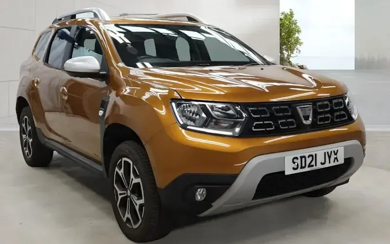 Begagnad Dacia Duster Prestige 131 HK (96 kW) 2021 Orange SUV