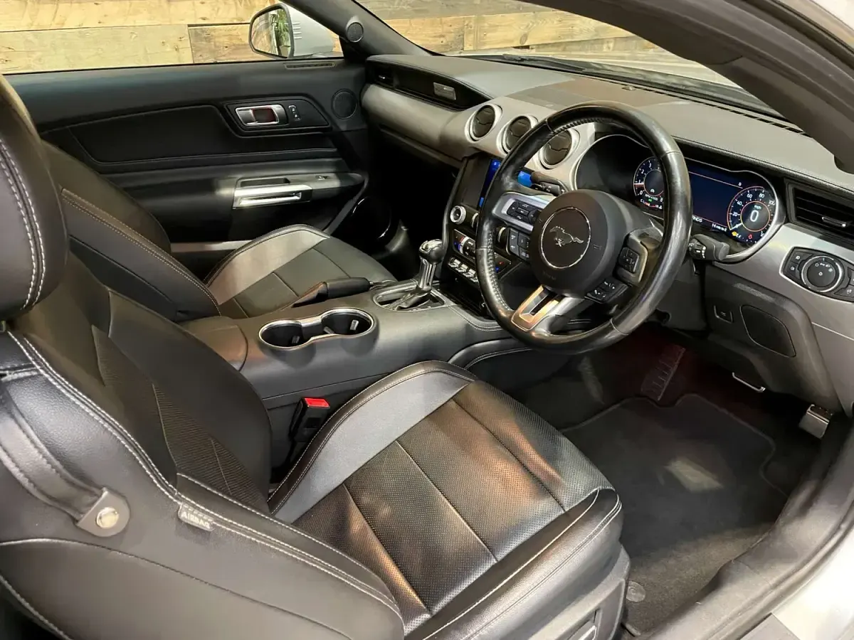 Used Ford Mustang 2019 Silver Coupe
