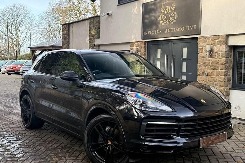 Used 2019 Porsche Cayenne SUV | £34,980 (Good price) - Image 1/1
