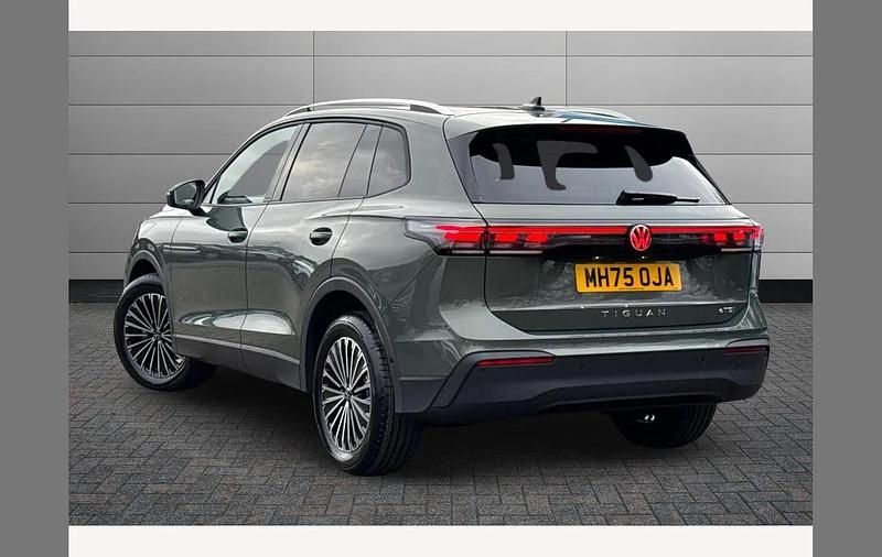 Used VW Tiguan Match 150 HP (110 kW) 2026 Green SUV