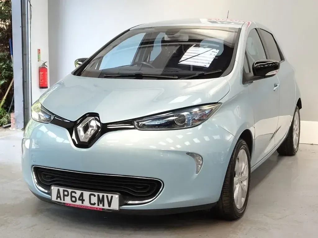 Used Renault Zoe Dynamique 64 kW (88 HP) 2014 Blue Hatchback