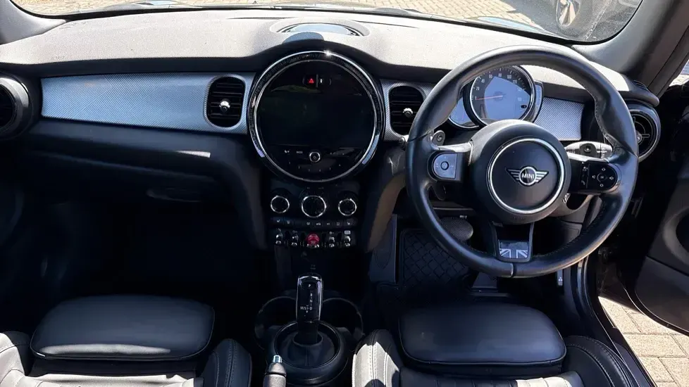 Used Mini Cooper S Exclusive 176 HP (129 kW) 2023 Black Hatchback