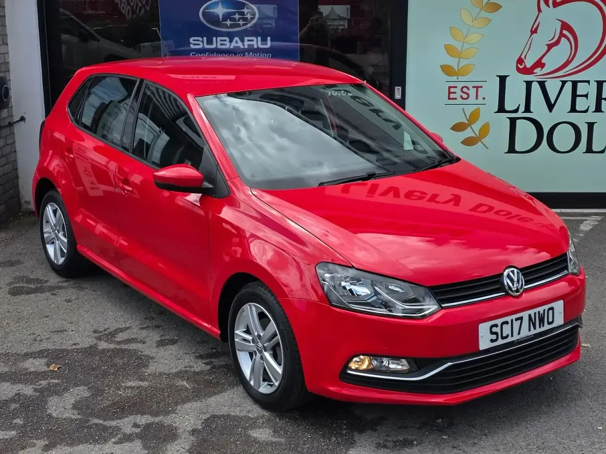 Used VW Polo Edition 60 HP (44 kW) 2017 Red Hatchback