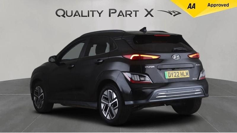 Used Hyundai Kona Premium 150 kW (204 HP) 2022 Black SUV