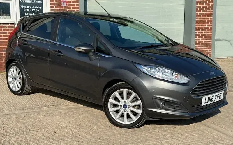 Used Ford Fiesta Titanium 101 HP (74 kW) 2017 Hatchback