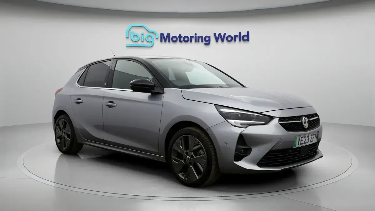 Usado Vauxhall Corsa-e Ultimate 100 kW (136 HP) 2023 Citadino