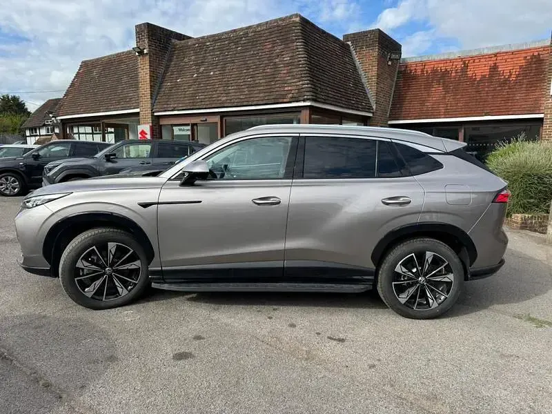 Used MG HS Trophy 2025 Silver SUV