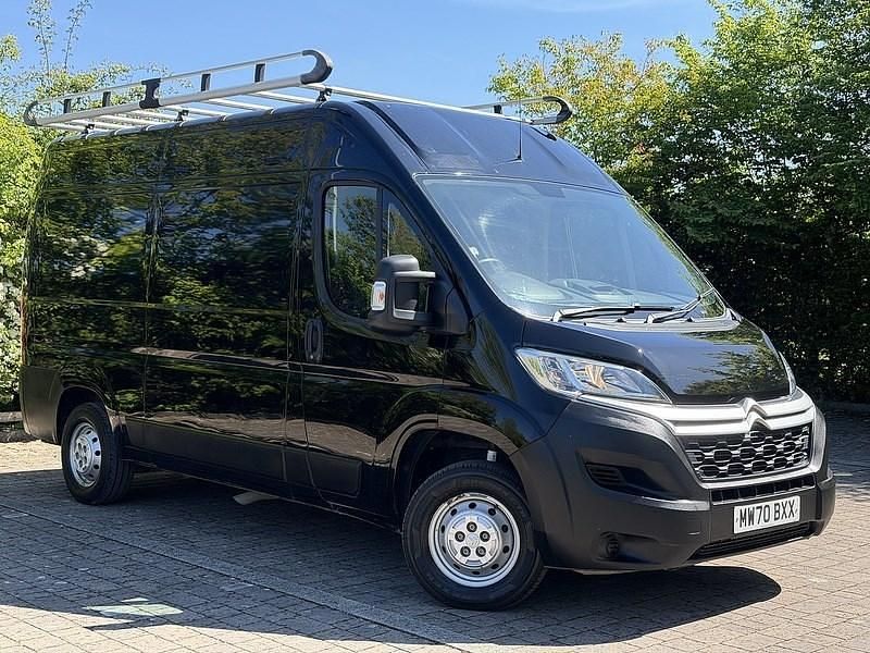 Used Citroën Relay 140 HP (102 kW) 2020 Black Van