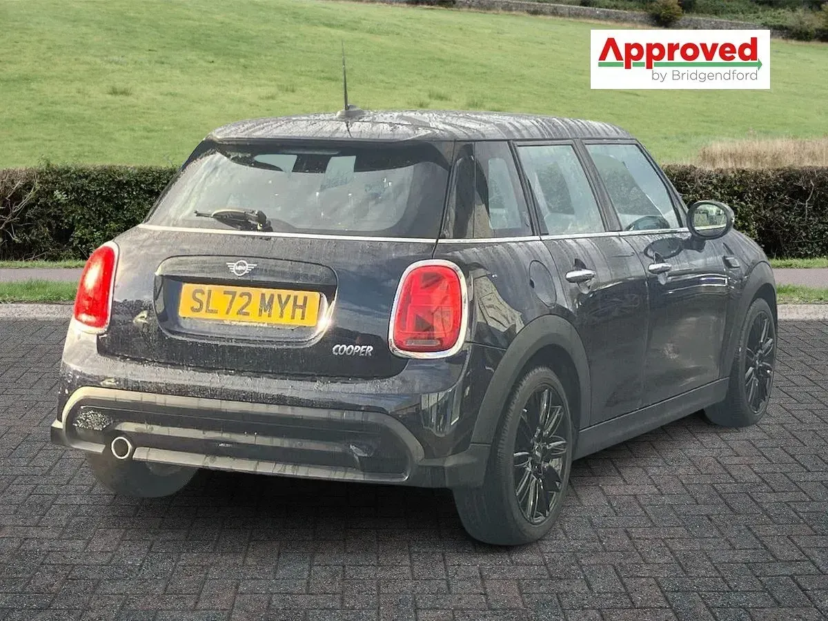 Usado Mini Cooper Exclusive 2022 Azul Citadino