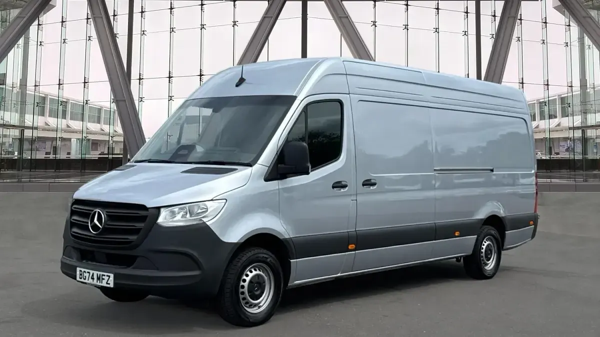 Used Mercedes Sprinter 150 HP (110 kW) 2024 Silver Van