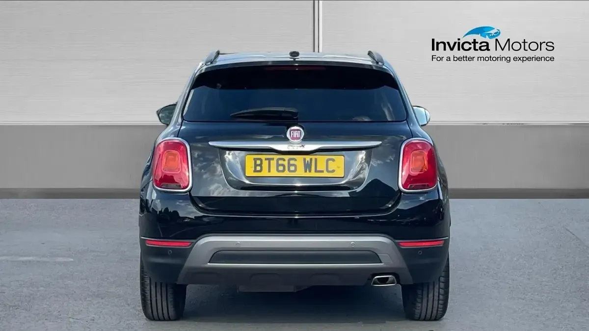 Used Fiat 500X Cross 120 HP (88 kW) 2016 Cinema black SUV