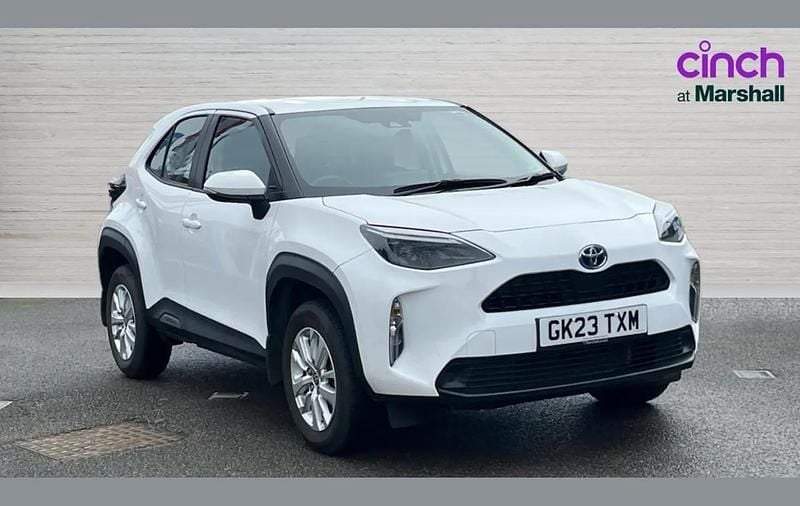 Used Toyota Yaris Cross 113 HP (83 kW) 2023 White SUV