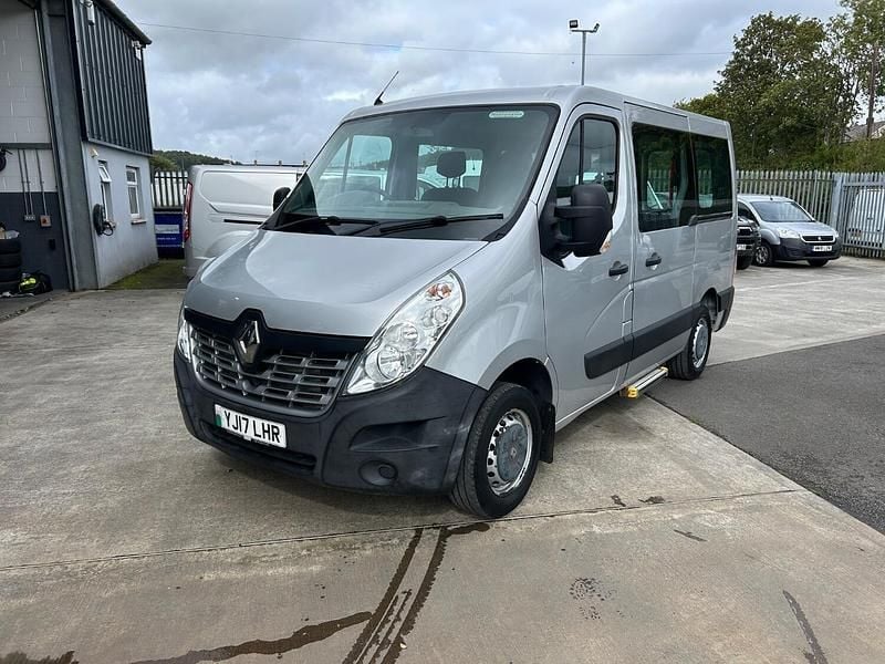 Grey Used 2017 Renault Master Business Van | £12,250 (Fair price) - Image 1/4