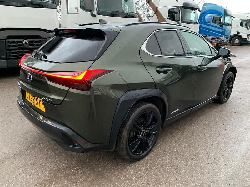 Used Lexus UX 250h 2022 Green SUV