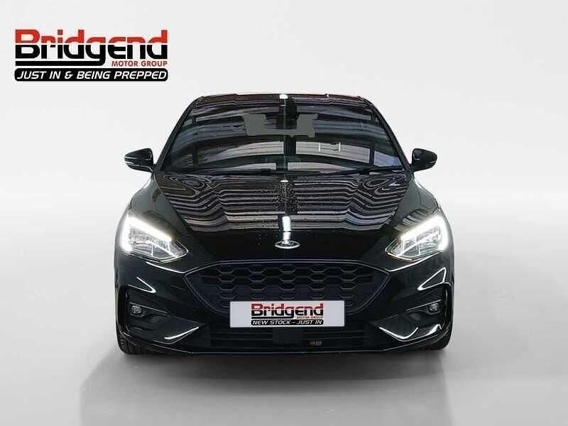 Black Used 2020 Ford Focus ST-Line Hatchback | £11,499 (Fair price) - Image 1/4