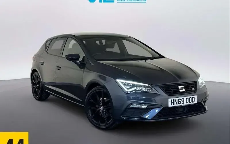 Second-hand Seat Leon Black Edition 131 CP (96 kW) 2020 Hatchback