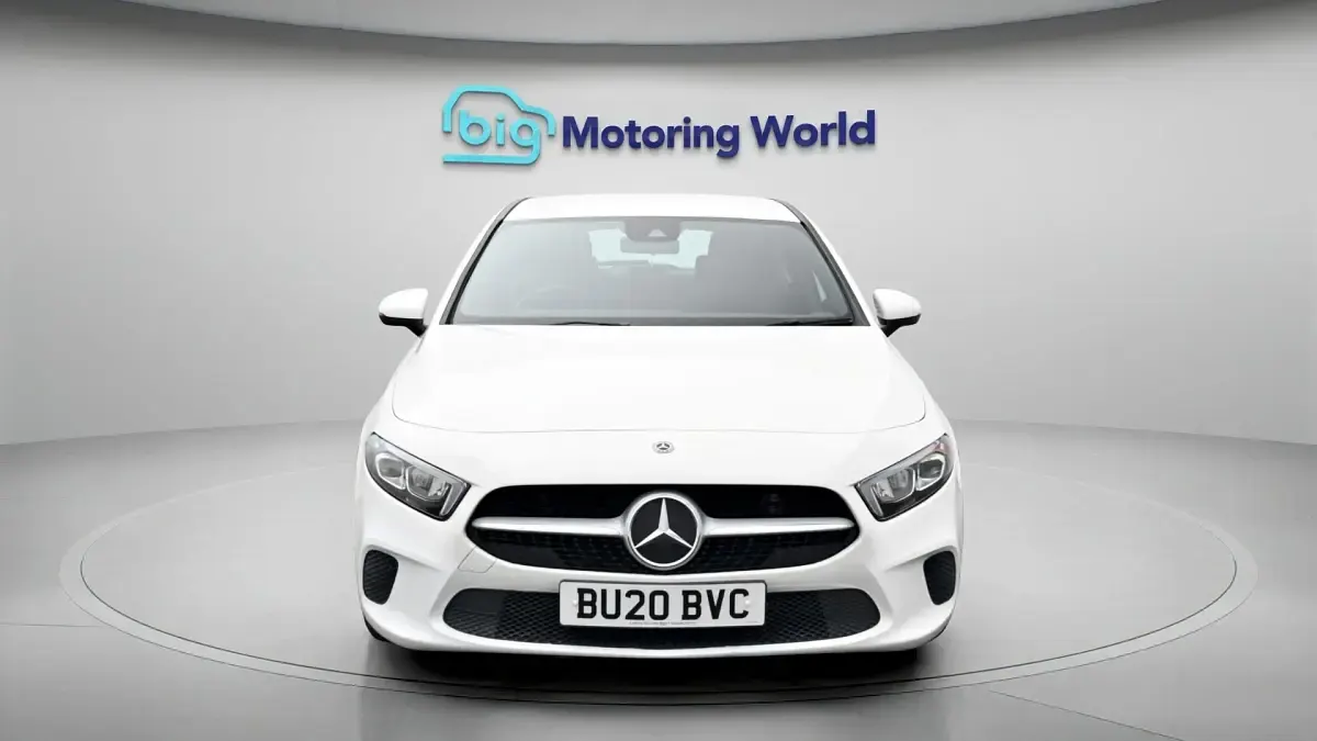 Used Mercedes A200 163 HP (119 kW) 2020 White Hatchback