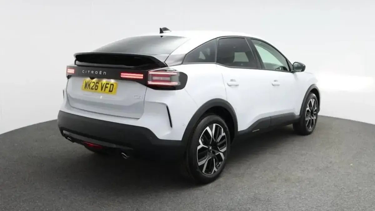 New Citroën C4 PureTech 127 HP (93 kW) 2026 White SUV