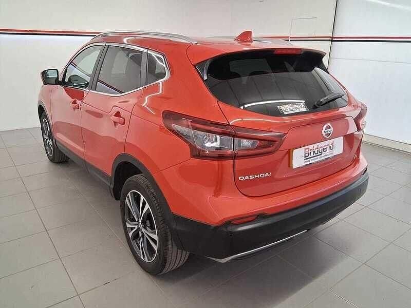 Used Nissan Qashqai N-Connecta 2020 Red SUV