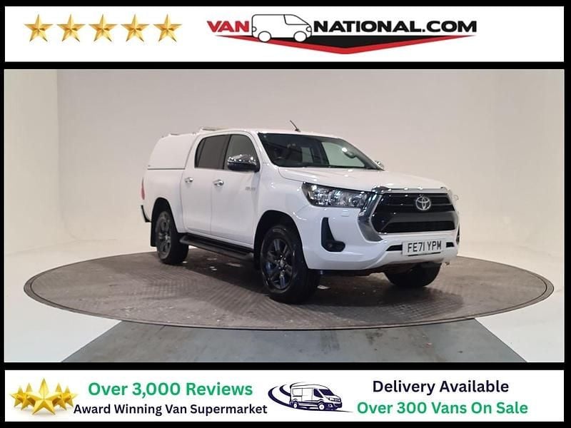 Used Toyota HiLux 130 HP (95 kW) 2021 White Pickup