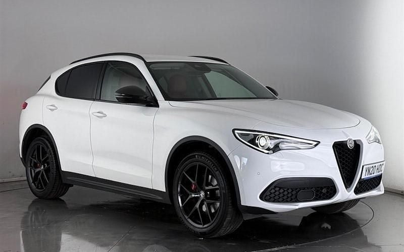 Used Alfa Romeo Stelvio 200 HP (147 kW) 2019 White SUV