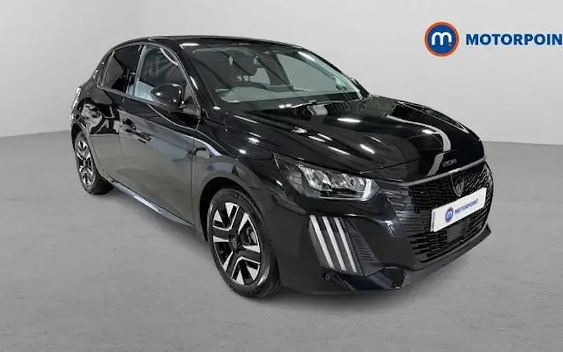 Usado Peugeot 208 Allure 101 HP (74 kW) 2025 Citadino
