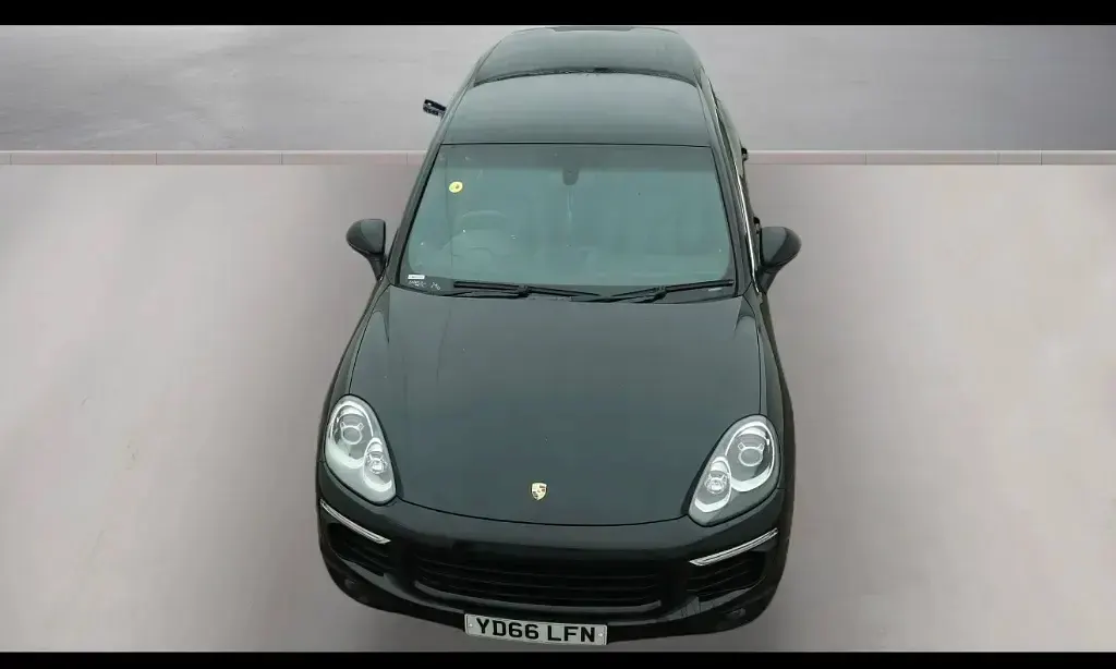 Used Porsche Cayenne 380 HP (279 kW) 2016 Black SUV