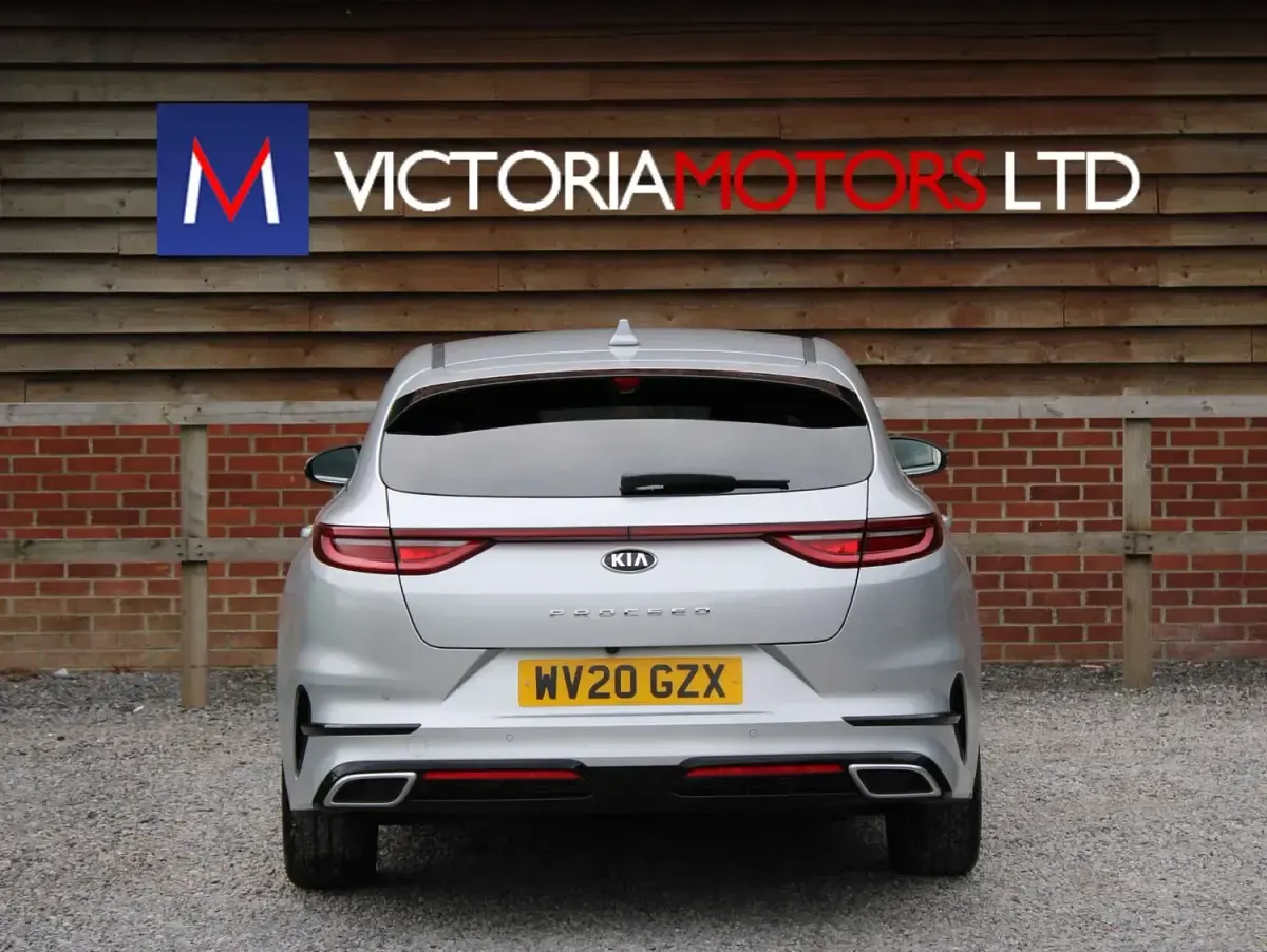 Used Kia ProCeed GT-Line 140 HP (102 kW) 2020 Silver Estate