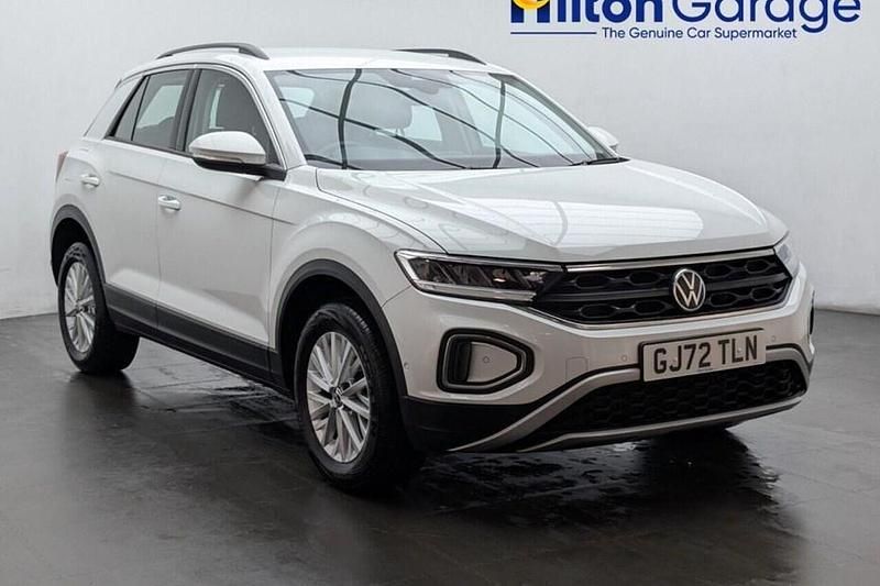 Used 2022 VW T-Roc Life SUV | £17,050 (Good price) - Image 1/1