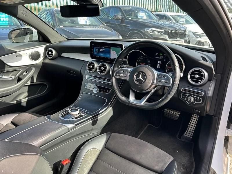 Used Mercedes C200 AMG line 198 HP (145 kW) 2019 White Coupe