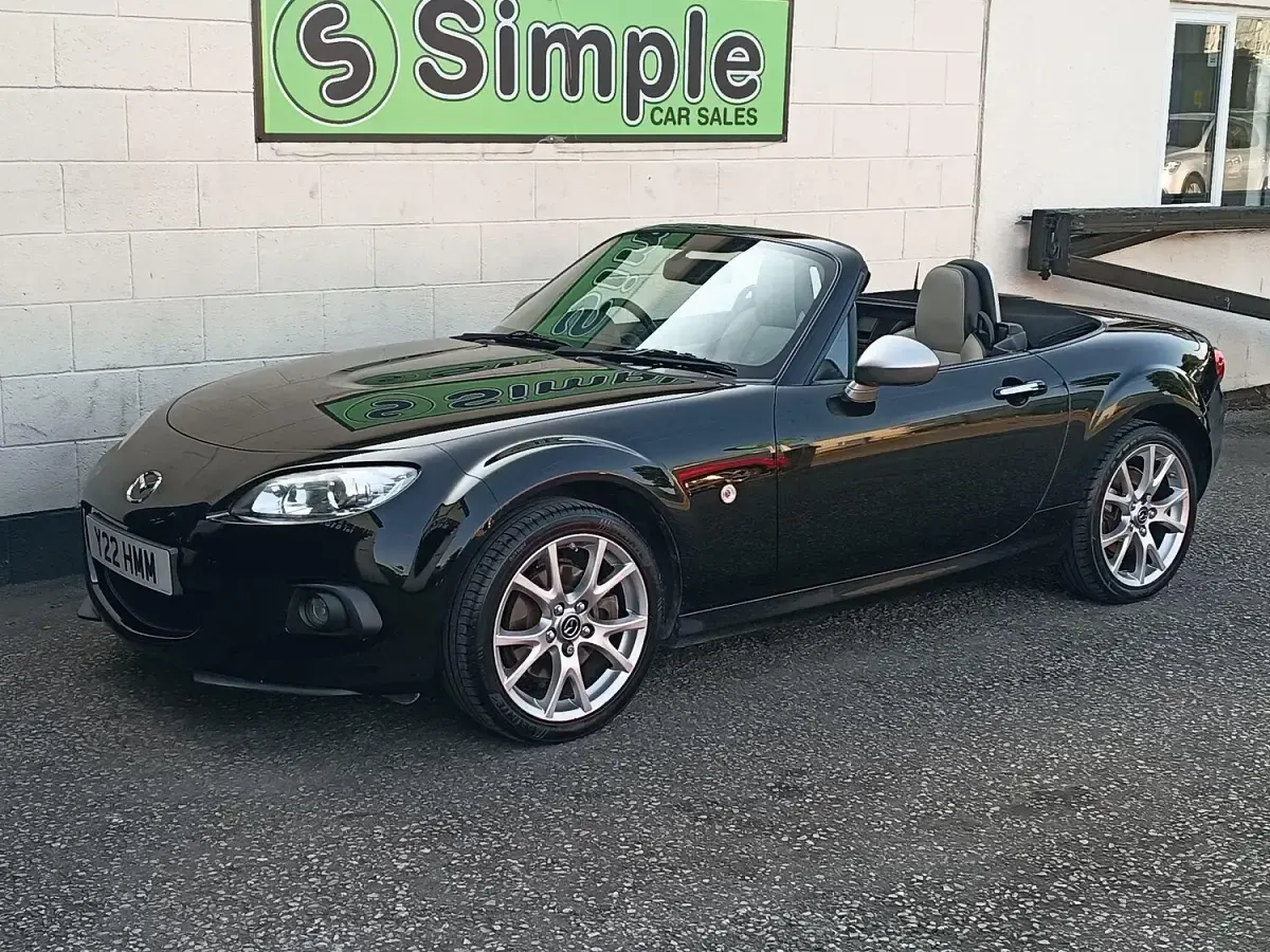 Used Mazda MX5 Edition 126 HP (92 kW) 2015 Black Cabriolet