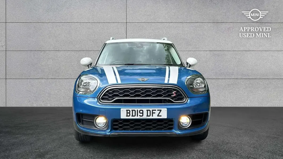 Used Mini Cooper S Countryman Exclusive 189 HP (139 kW) 2019 Blue SUV