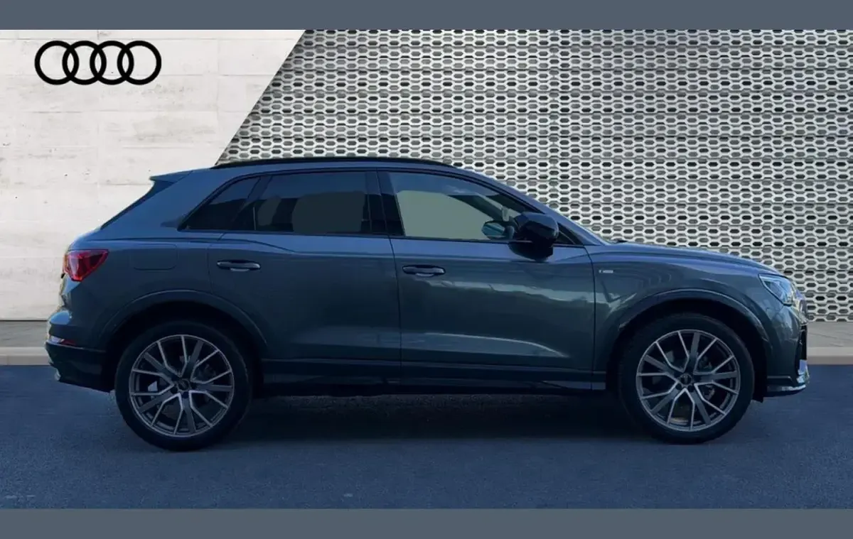 New Audi Q3 Black Edition 150 HP (110 kW) 2025 Grey SUV