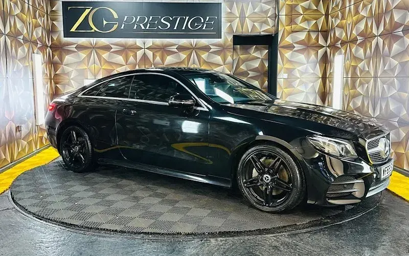 Used Mercedes E220 AMG line 194 HP (142 kW) 2019 Coupe