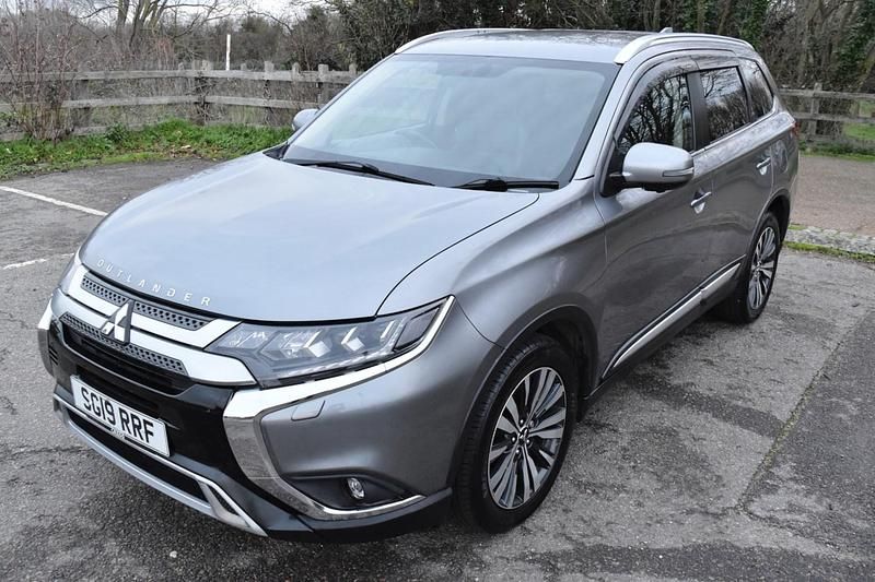 Used Mitsubishi Outlander 2019 Grey SUV