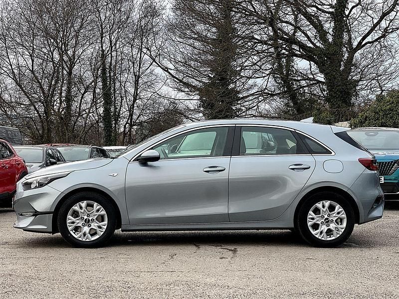 Used Kia Ceed 158 HP (116 kW) 2023 Grey Hatchback