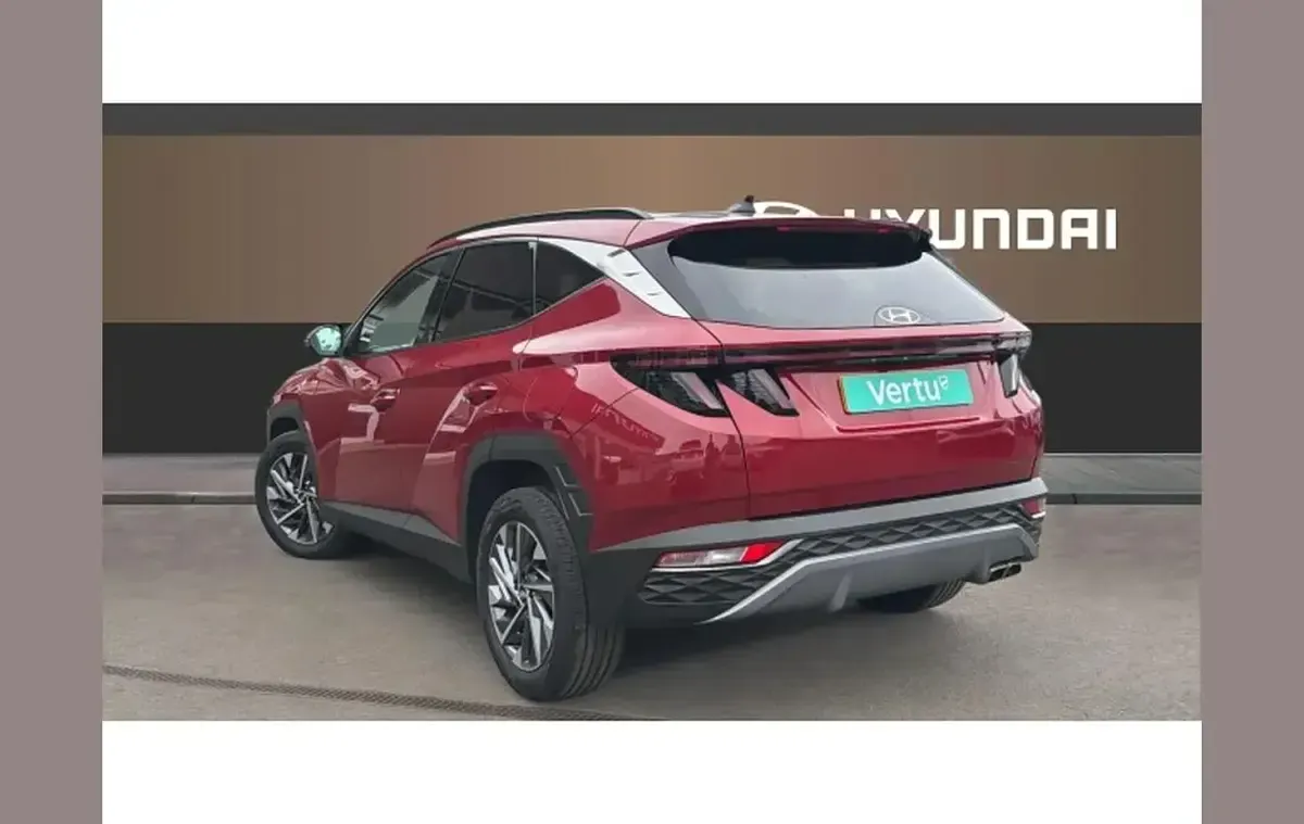 Used Hyundai Tucson Premium 230 HP (169 kW) 2023 Red SUV
