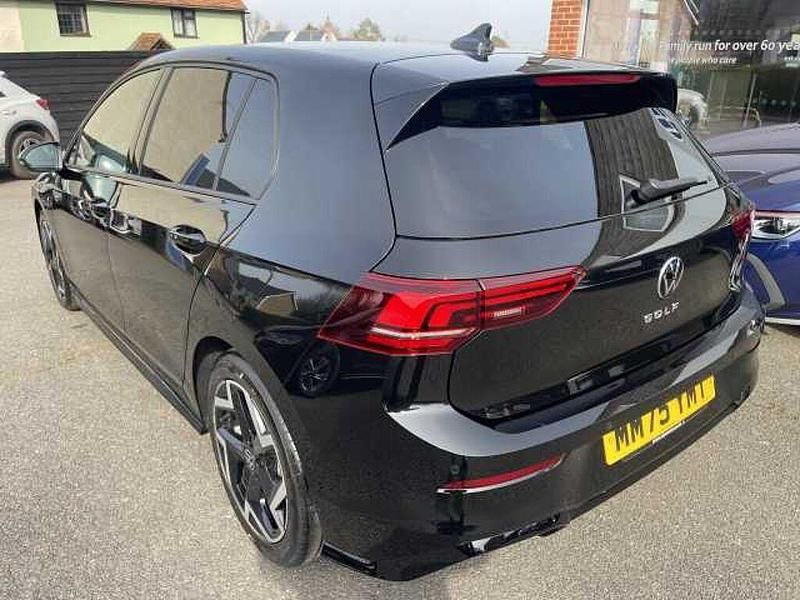New VW Golf VIII 150 HP (110 kW) 2025