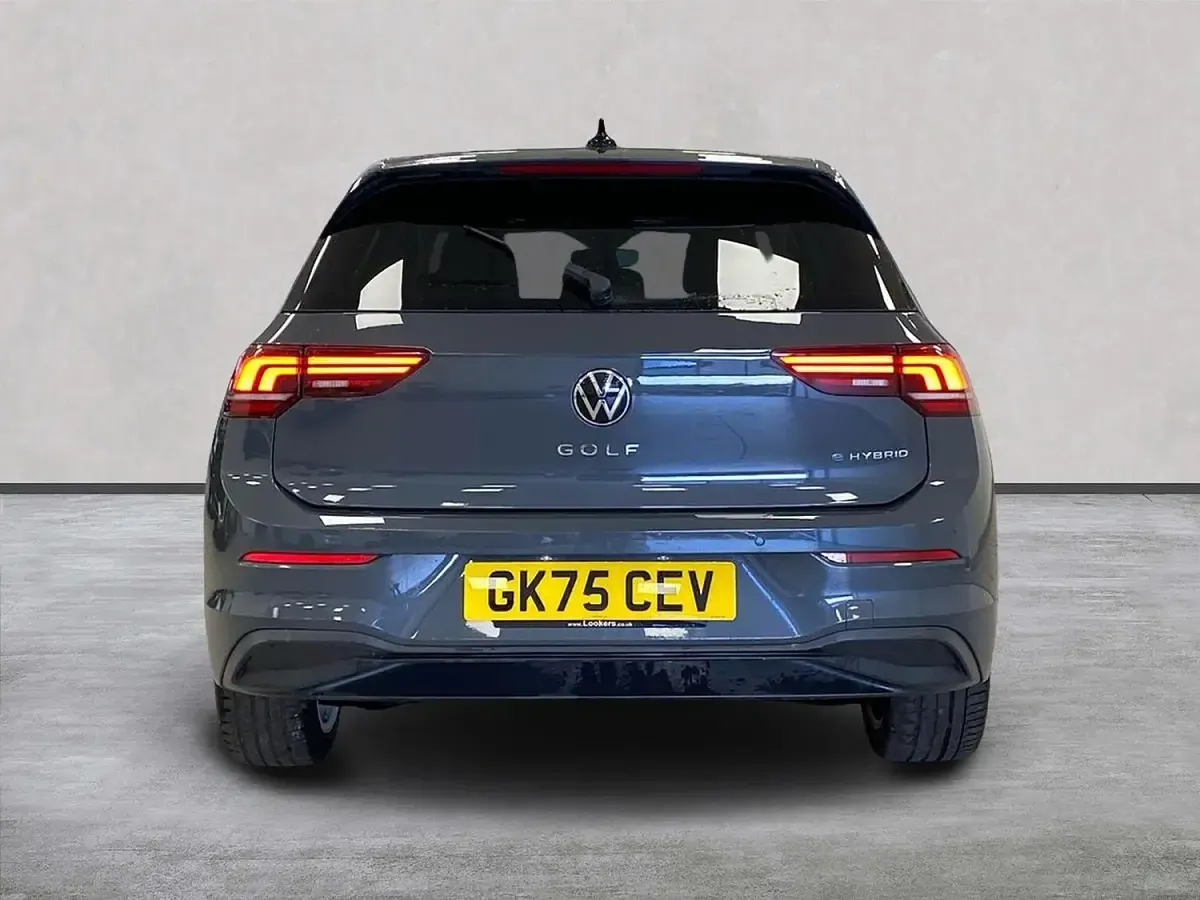 Used VW Golf VIII Match 204 HP (150 kW) 2025 Grey Hatchback