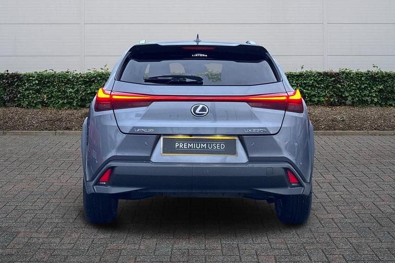 Grey Used 2019 Lexus UX 250h SUV | £19,785 (Fair price) - Image 1/1