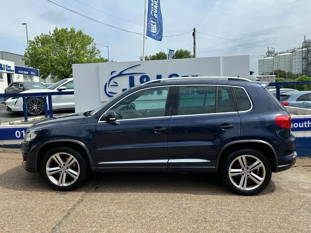 Used VW Tiguan R-line 177 HP (130 kW) 2013 Blue SUV